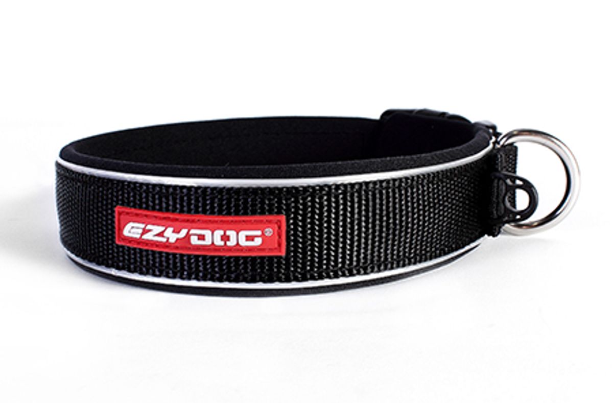 EzyDog Neo Halsbånd Svart - Polstret Neopren med Refleks - Str. S (37-44 cm)